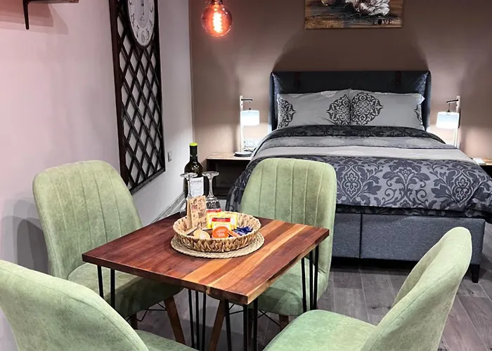 даная 3 דירה וארנה