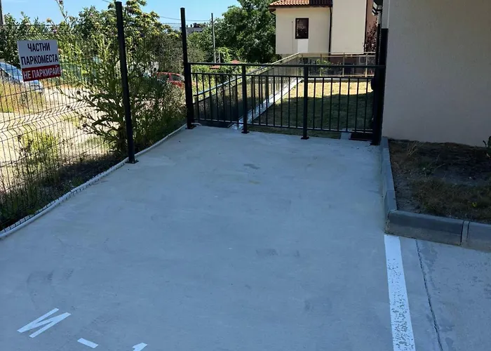 דירה даная 3 *